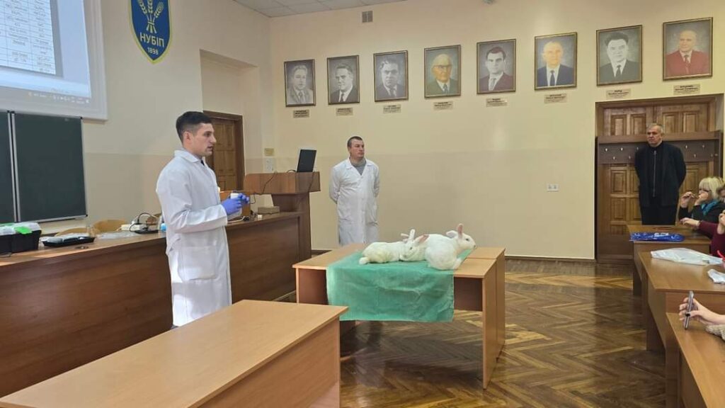 Делегація аграрного факультету СНУ ім. В. Даля на Всеукраїнському Форумі «Освітньо-наукові аспекти сучасного кролівництва в Україні»