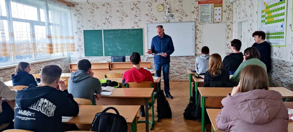 АГРАРНИЙ ФАКУЛЬТЕТ ПРОДОВЖУЄ ЗНАЙОМИТИ МАЙБУТНІХ АБІТУРІЄНТІВ ЗІ СХІДНОУКРАЇНСЬКИМ НАЦІОНАЛЬНИМ УНІВЕРСИТЕТОМ ІМЕНІ ВОЛОДИМИРА ДАЛЯ